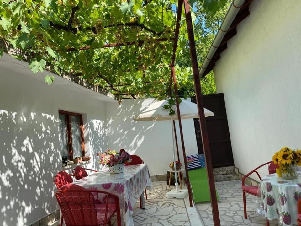 Holiday Home Sarin Most Stolac Экстерьер фото